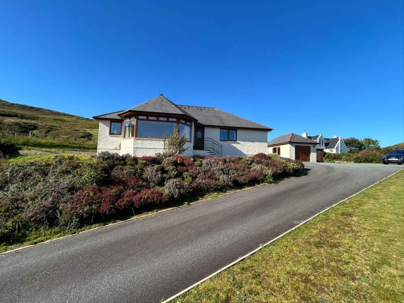 Durkar, 7 Carbostbeg, Carbost, Isle Of Skye, IV47 8SH