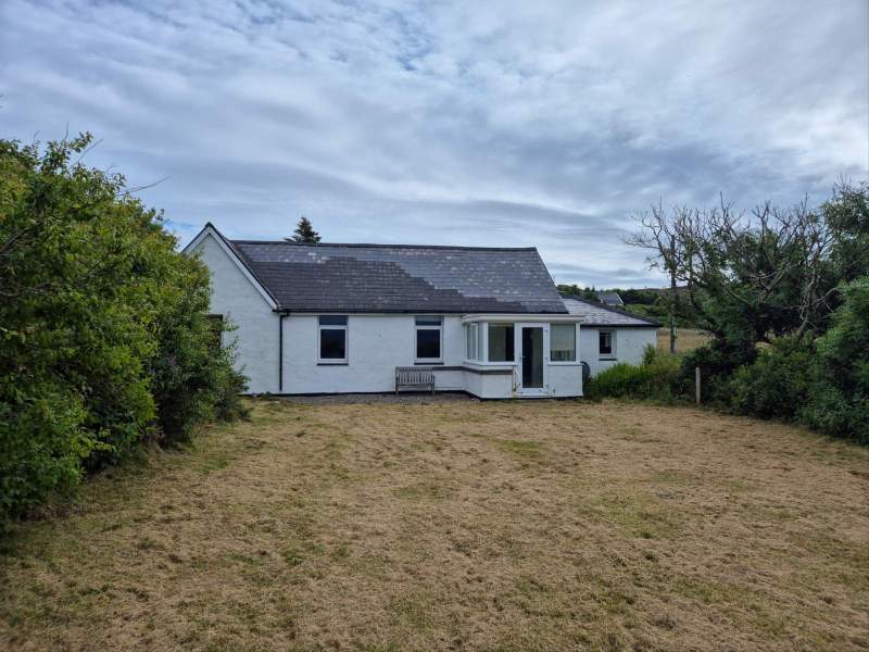 9 Hallin Park, Hallin, Waternish, Isle of Skye, IV55 8GJ