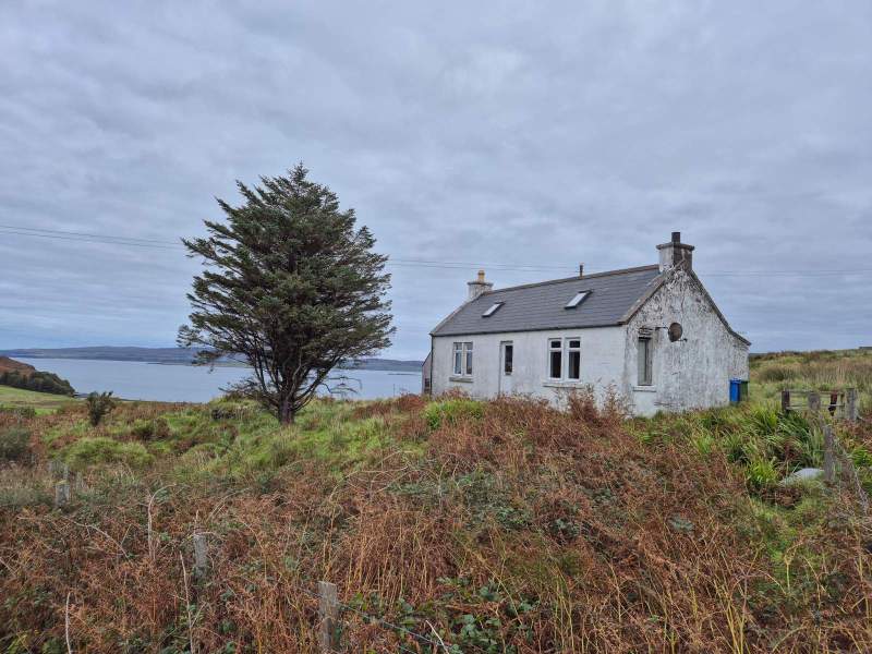 8 Borreraig Parks, Dunvegan, Isle Of Skye, Highland, IV55 8ZX