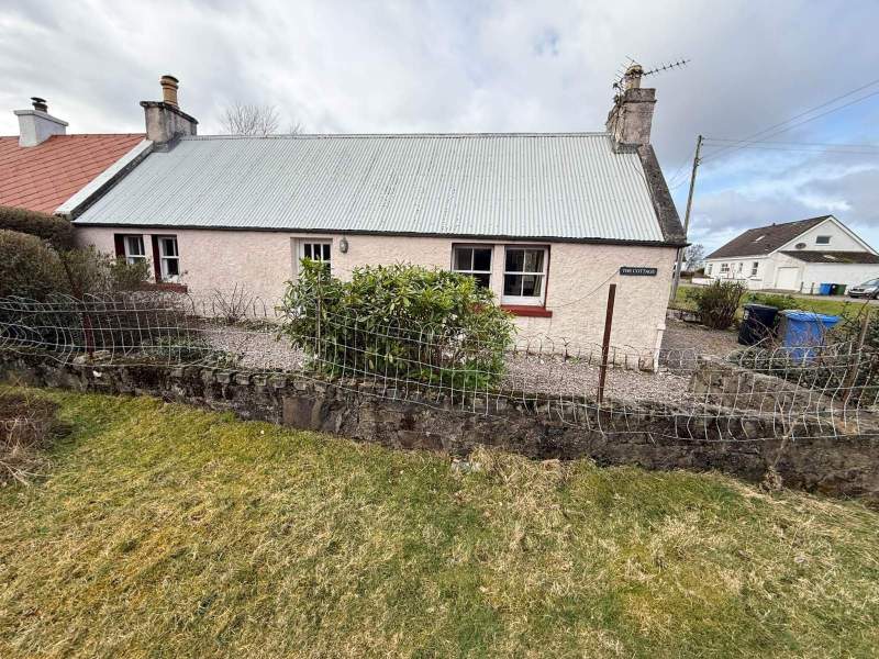 The Cottage, Drumbuie, Kyle, Highland, IV40 8BD