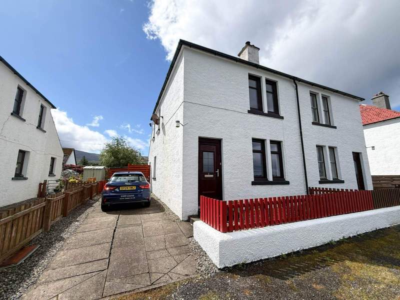 5 Kyleside, Kyleakin, Isle of Skye, IV41 8PW