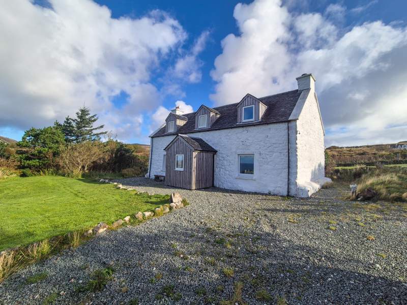 7 Hallin Park, Hallin, Waternish, Isle of Skye, IV55 8GJ