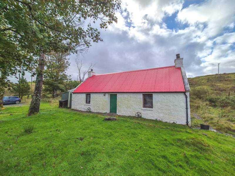 Burnside, 6 Satran, Carbost, Isle of Skye, IV47 8SU